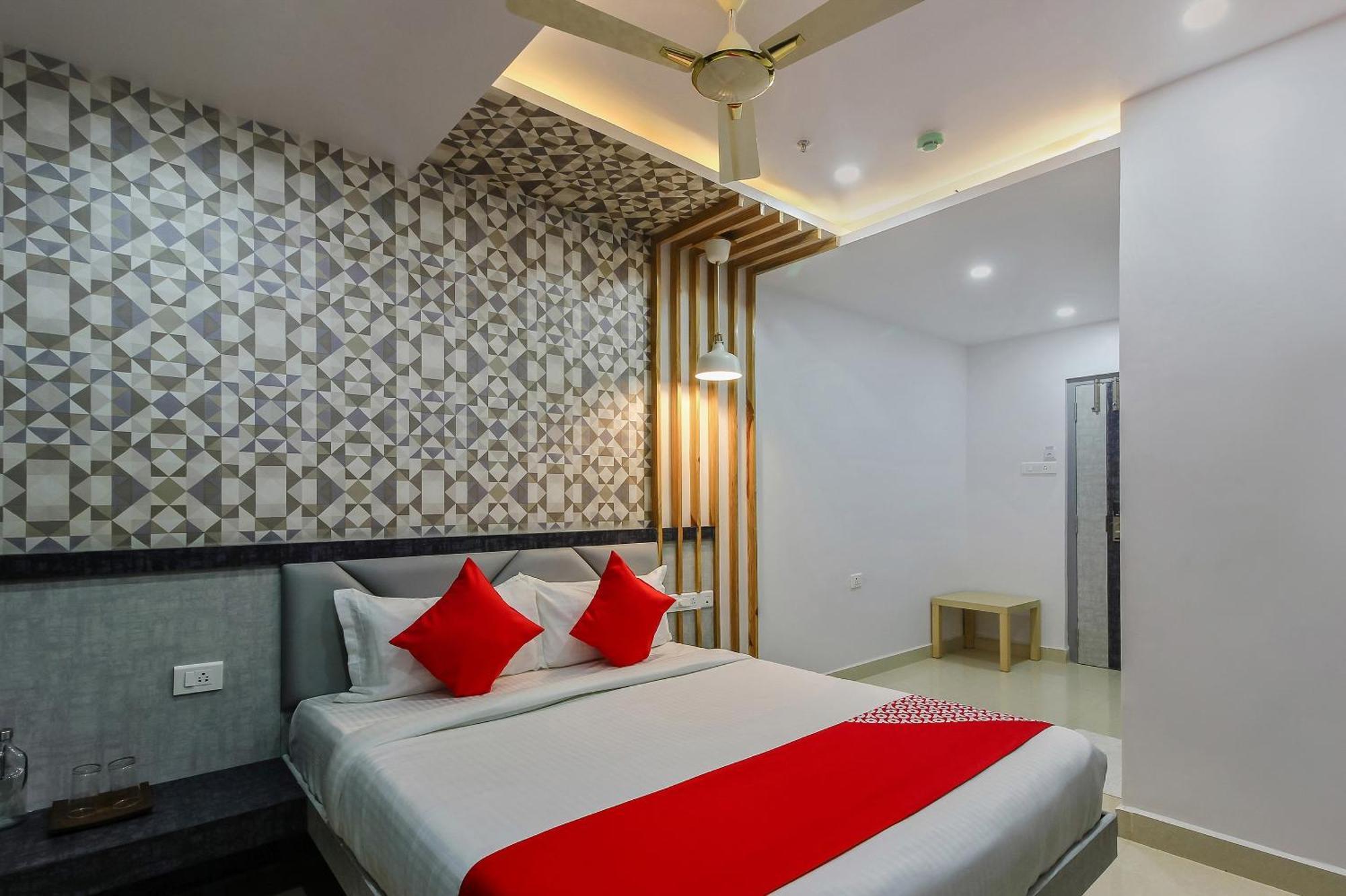 Super Capital O Hoysala Inn Secundurabad Εξωτερικό φωτογραφία